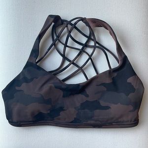Lululemon Free to Be Bra *Wild sport bra. Size 6. NWT!